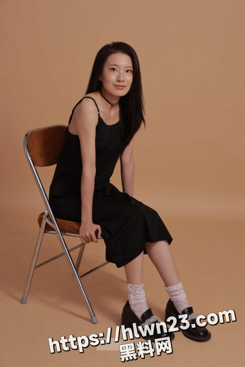 852X1276