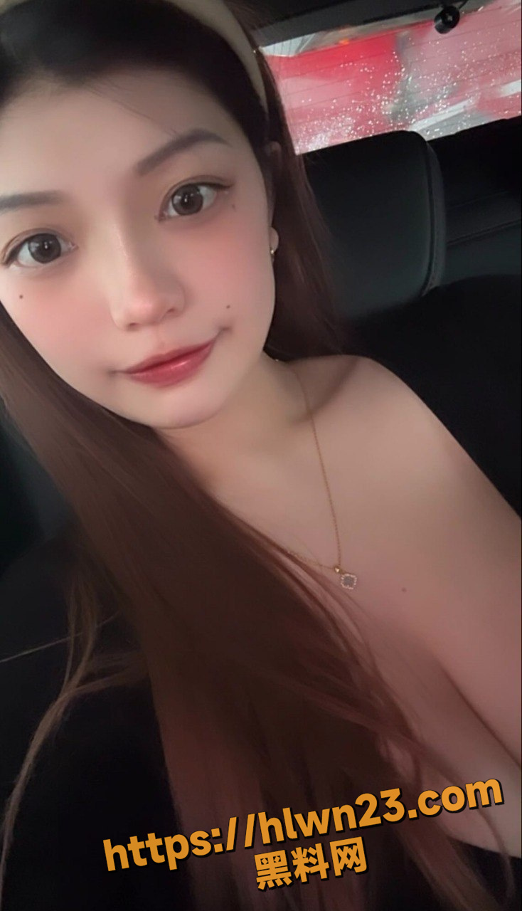 734X1280
