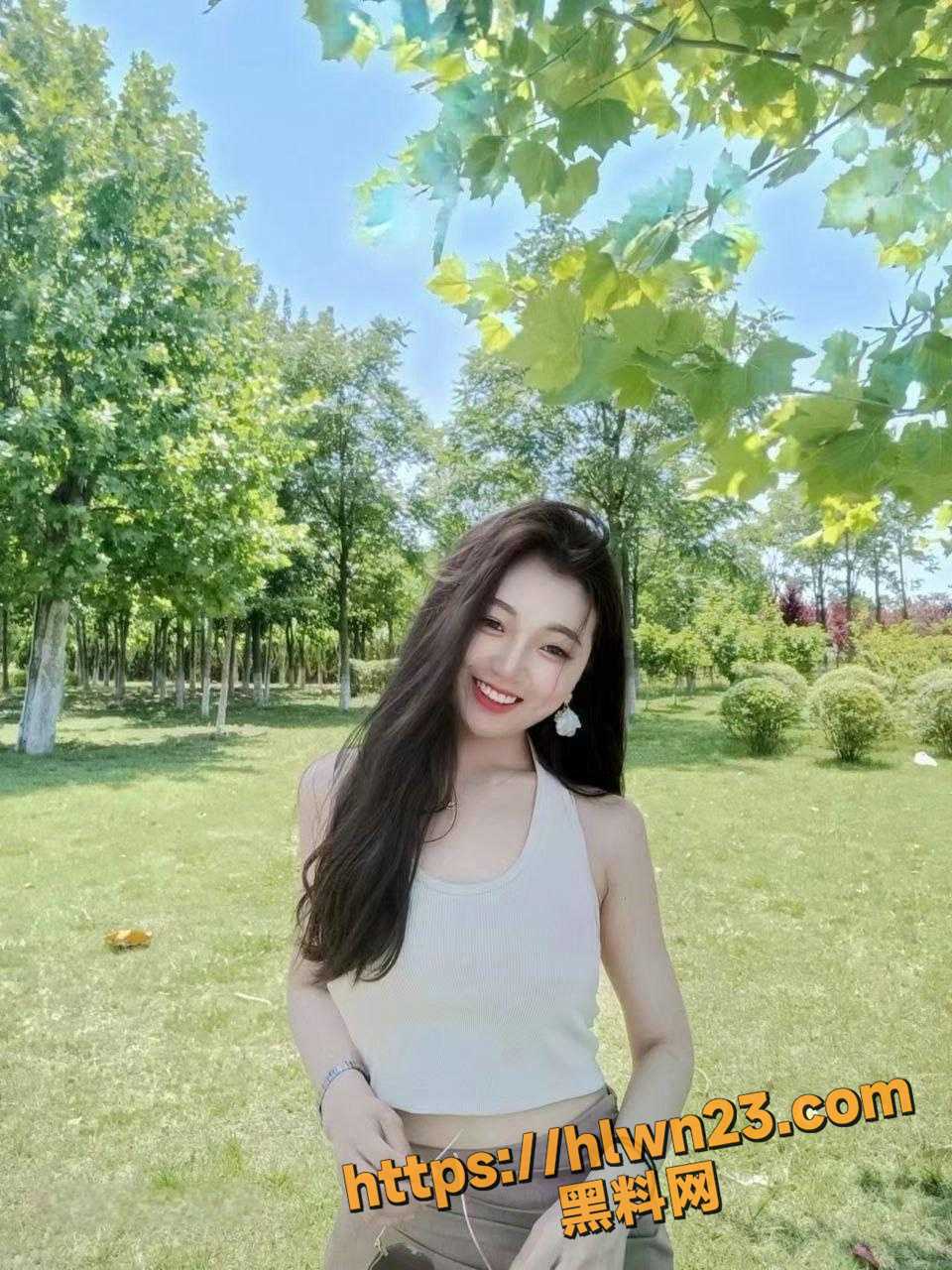 960X1280