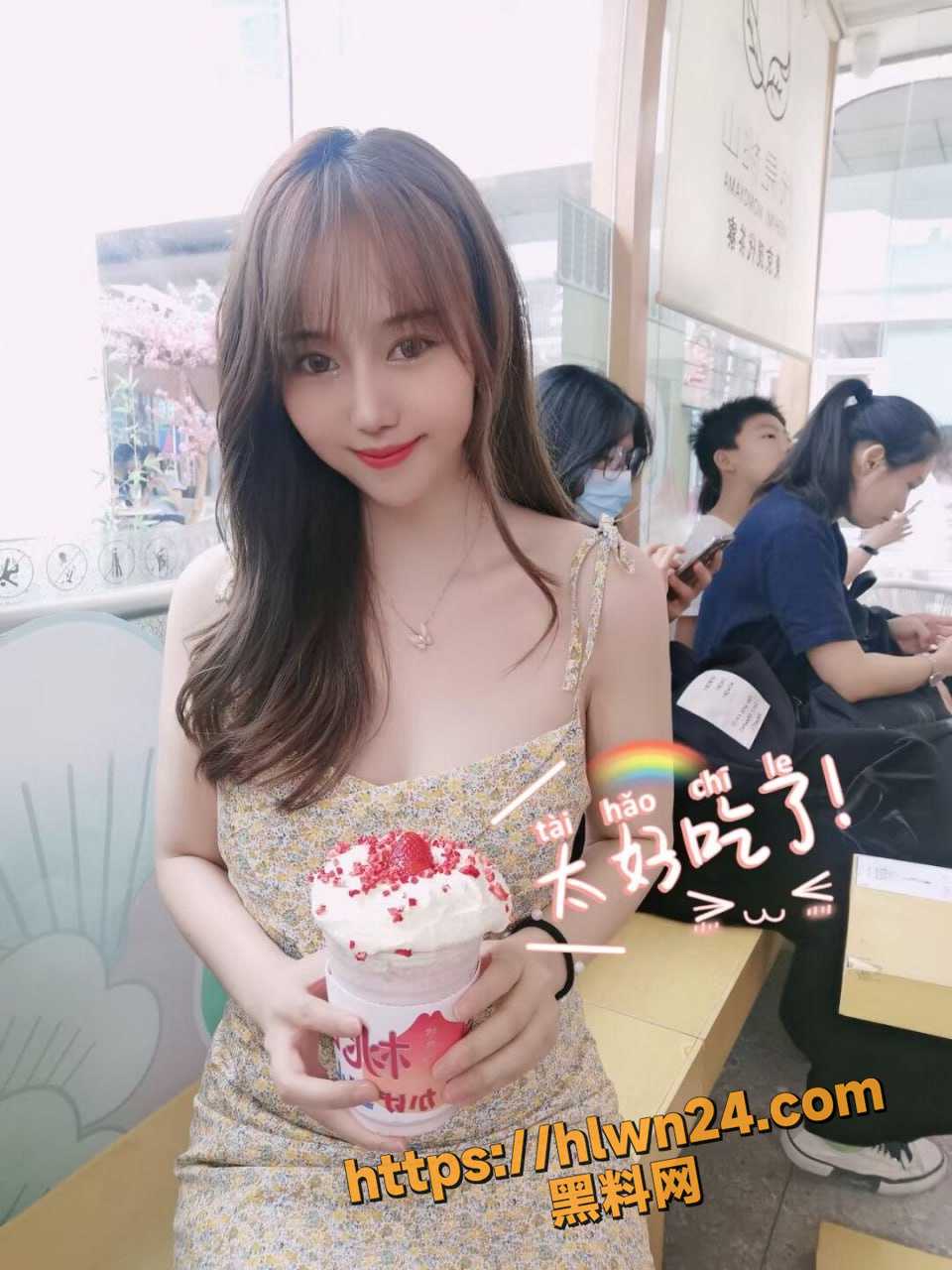 960X1280