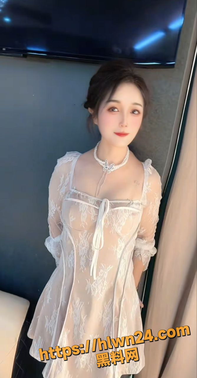 668X1280