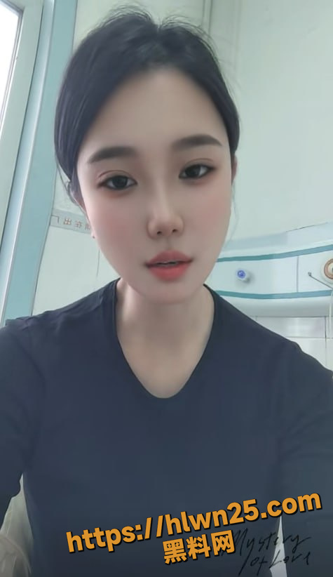 475X822