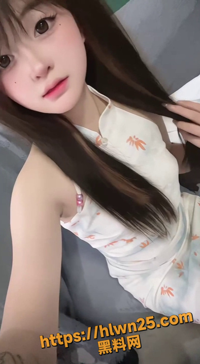394X716