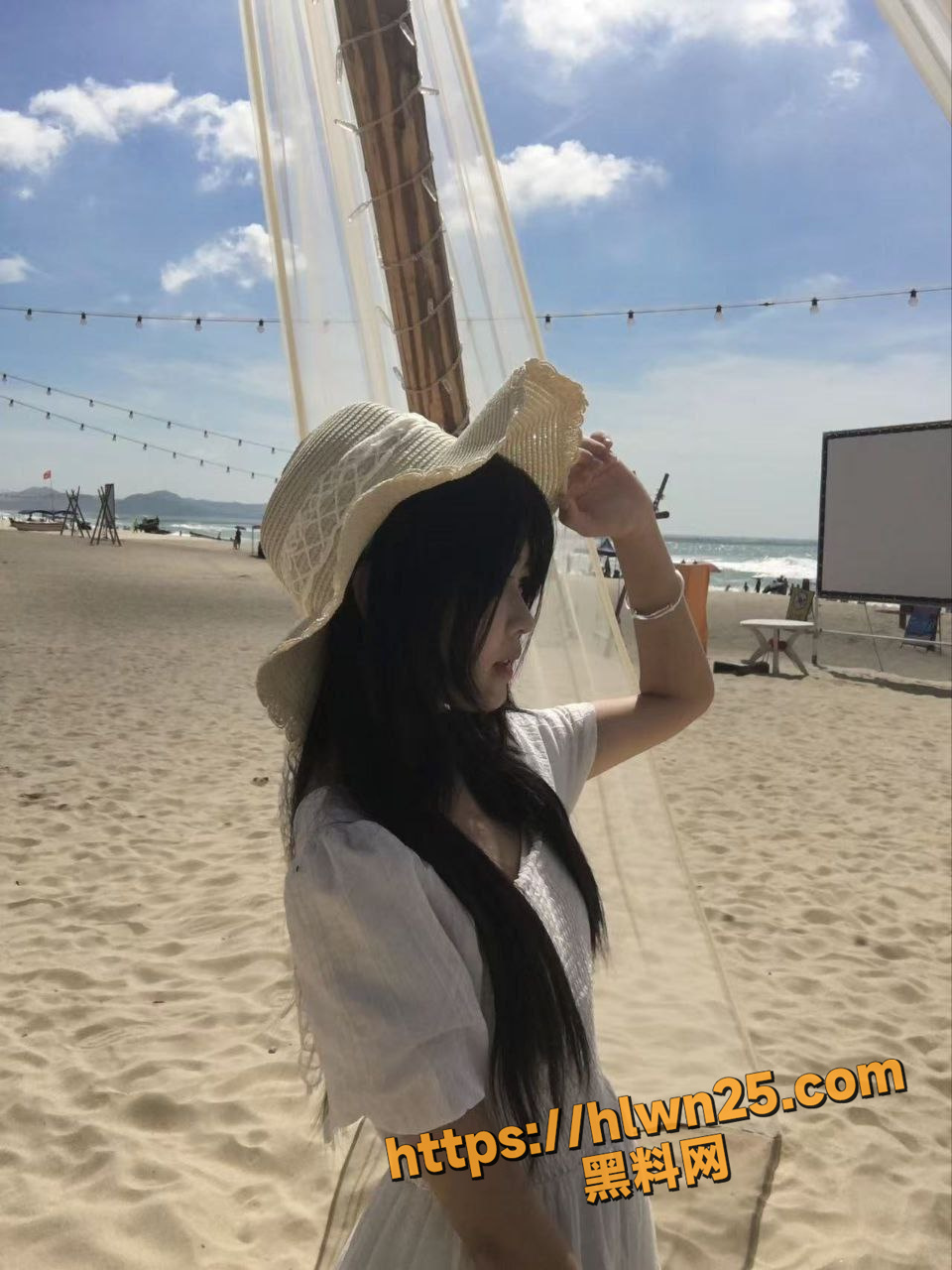 960X1280