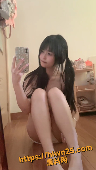 321X568