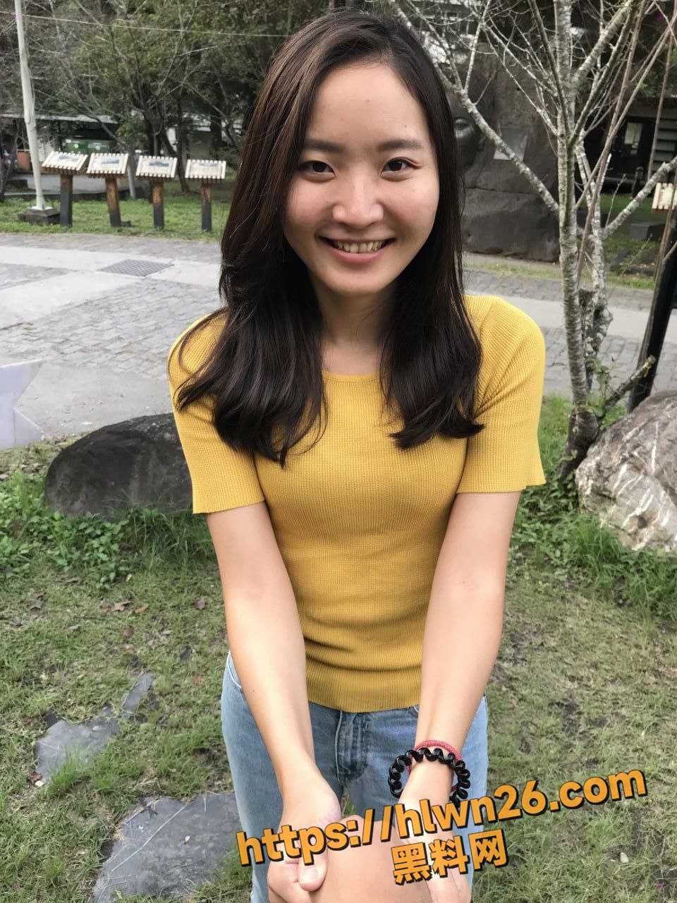 960X1280