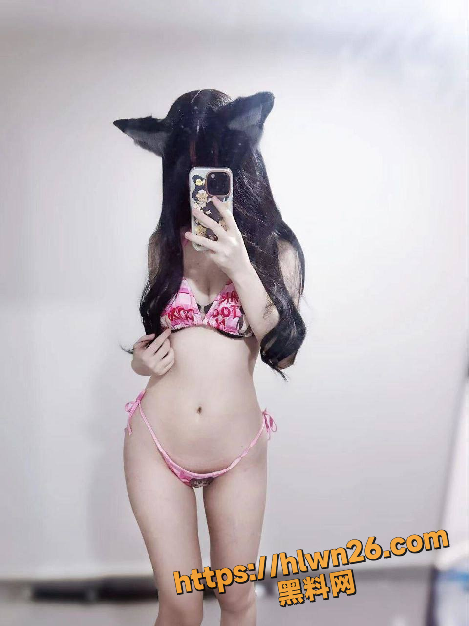 960X1280