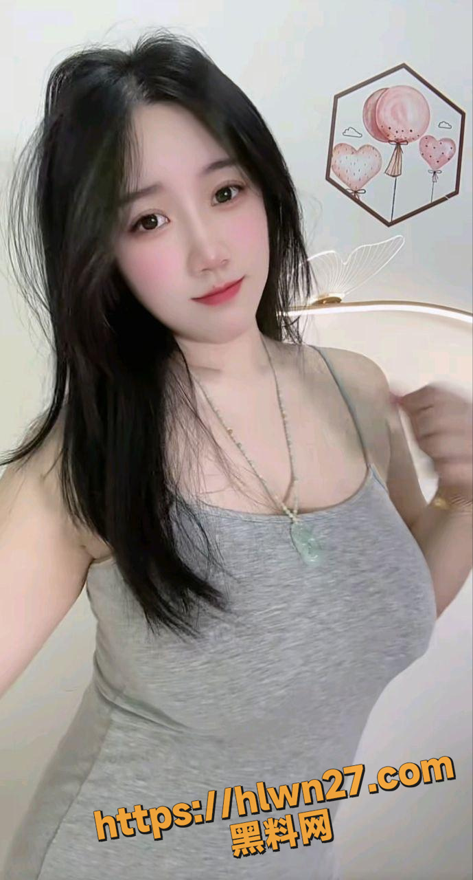 689X1280