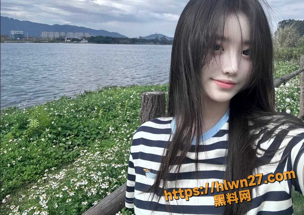 1280X906