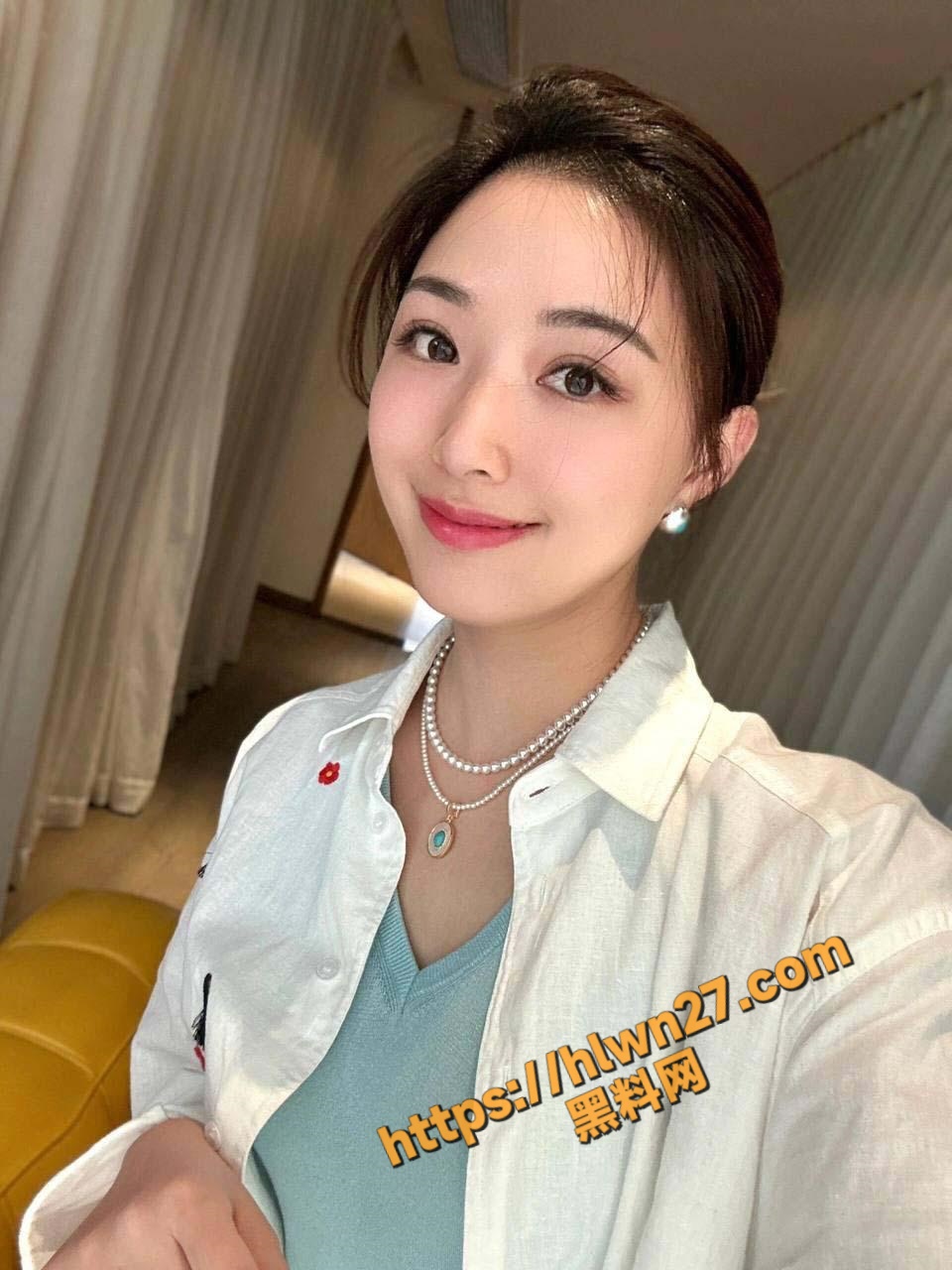960X1280