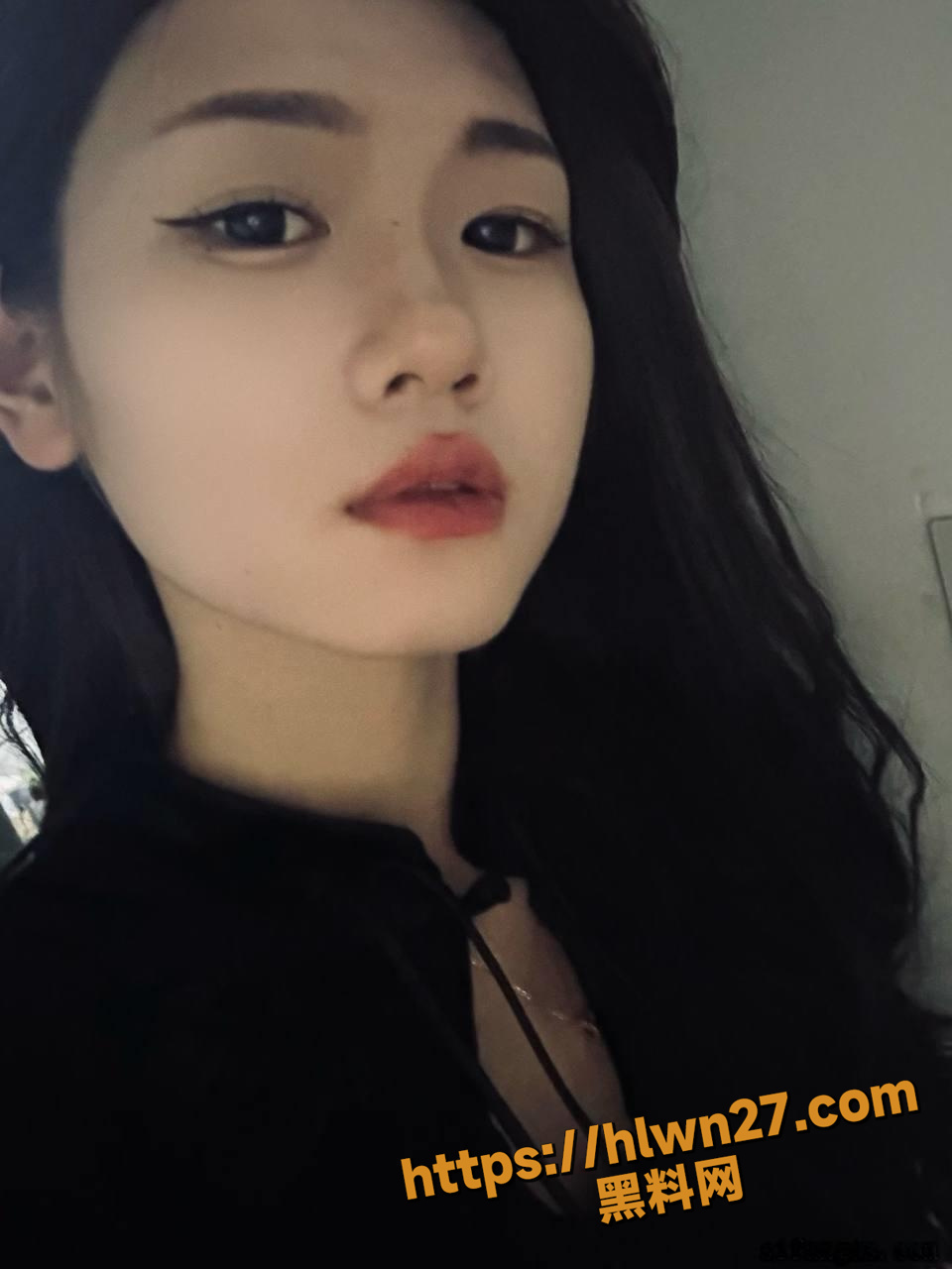 960X1280