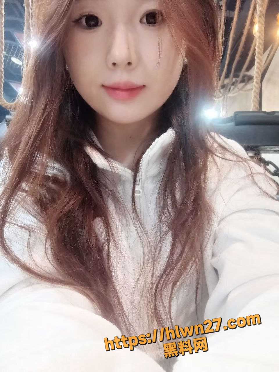 960X1280