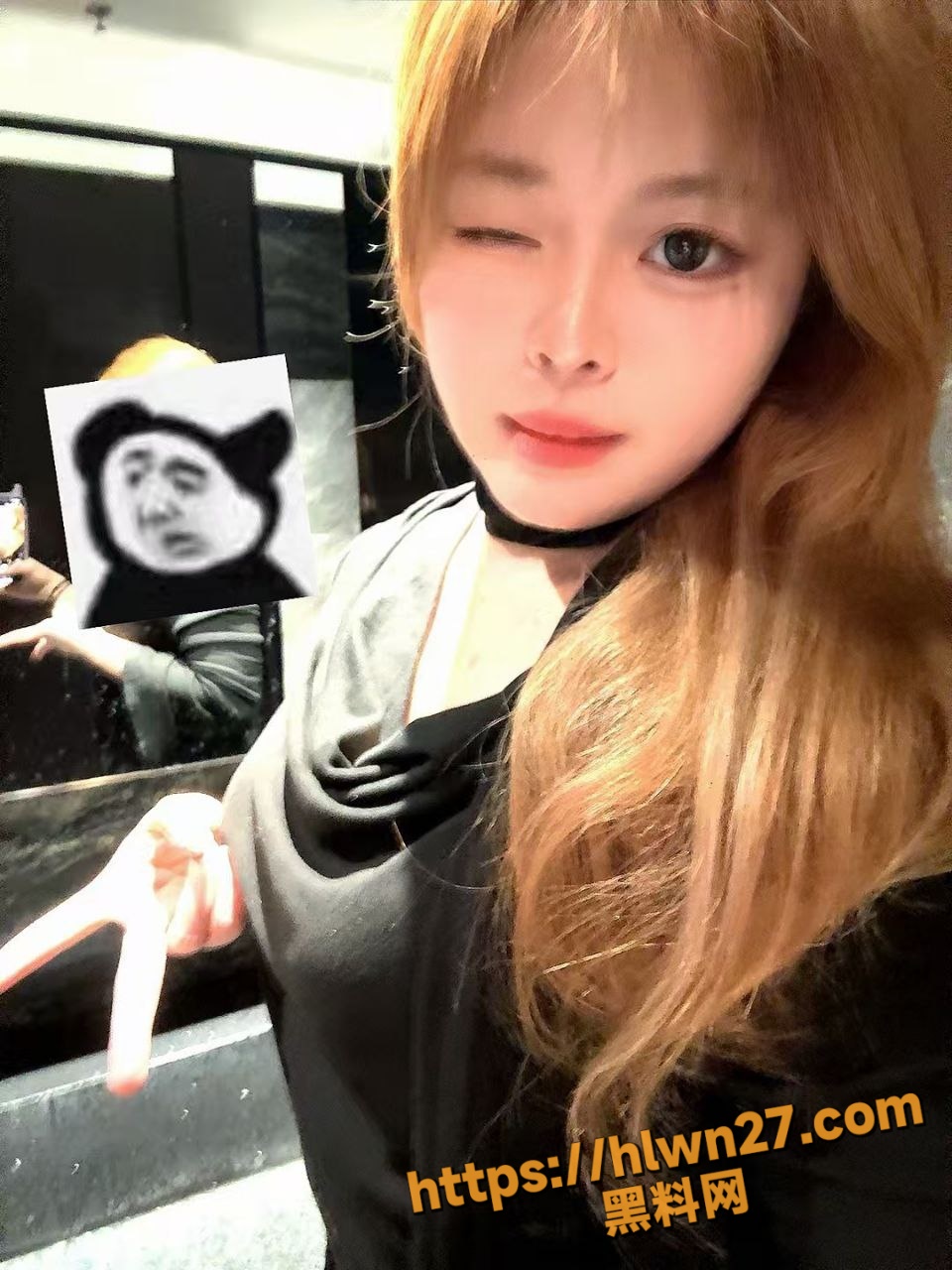 960X1280