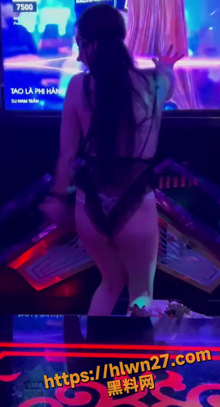 455X839