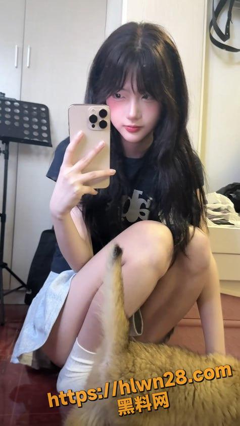 475X843