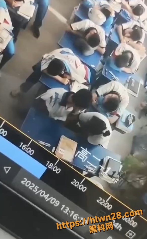 583X944