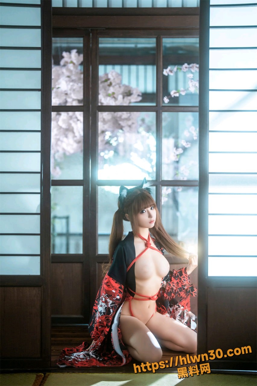853X1280