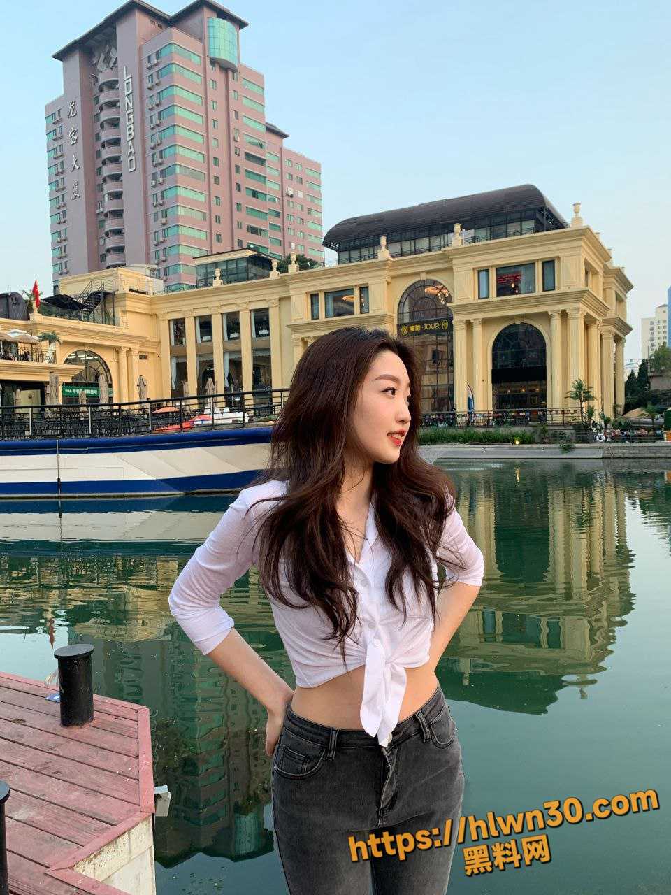 960X1280