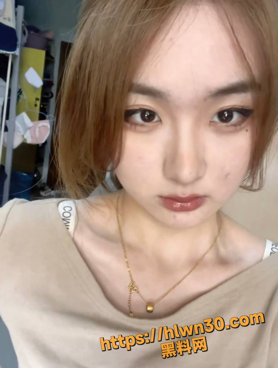 966X1280