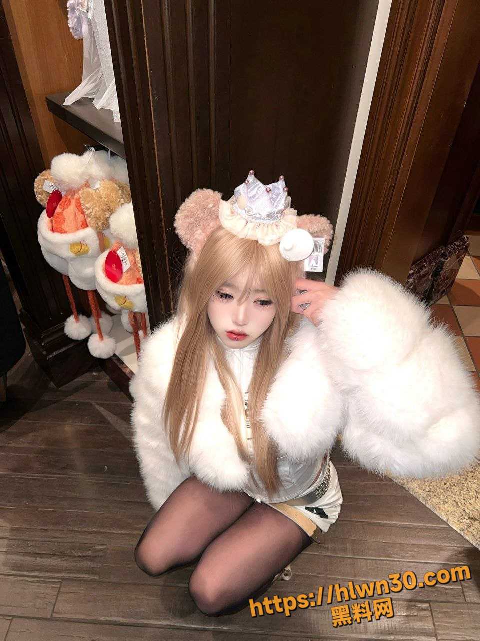 960X1280