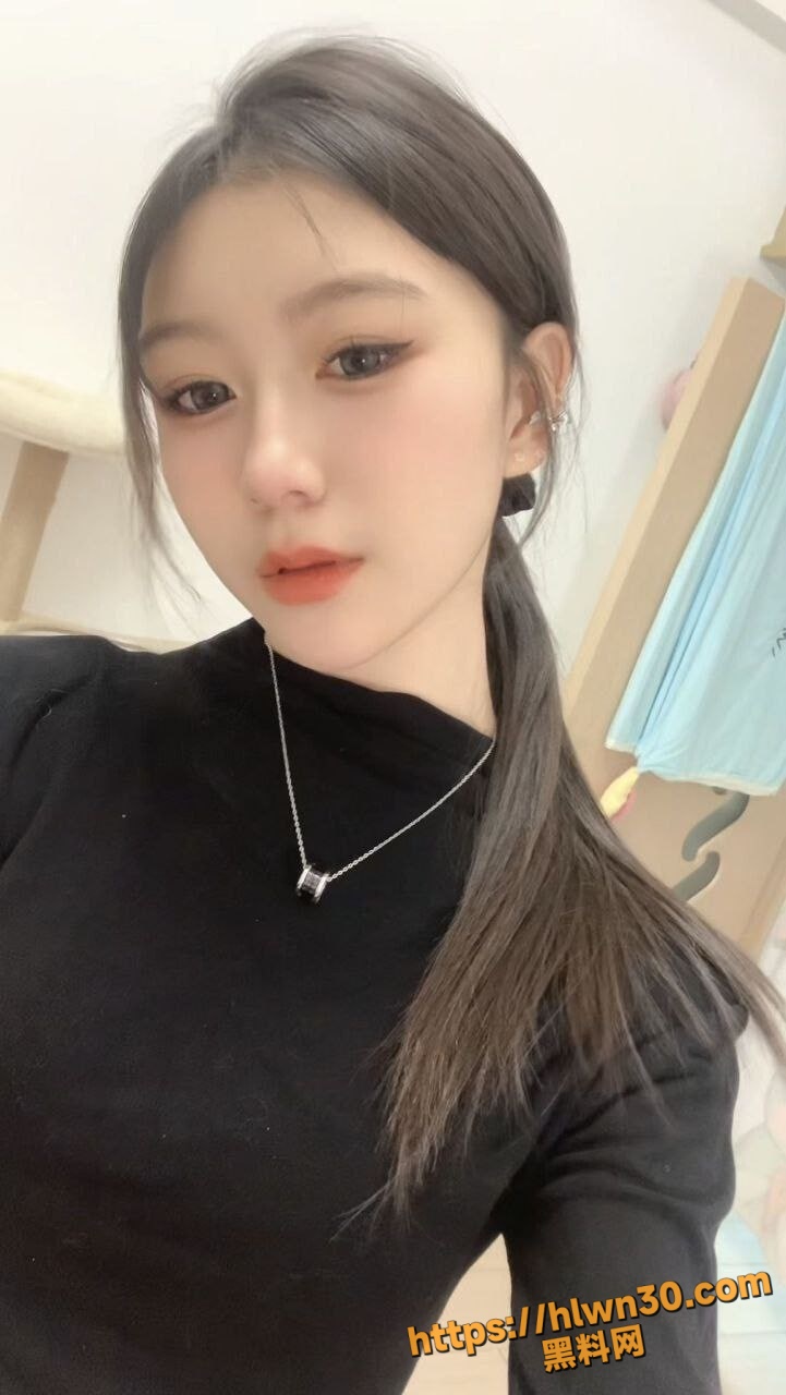 721X1280