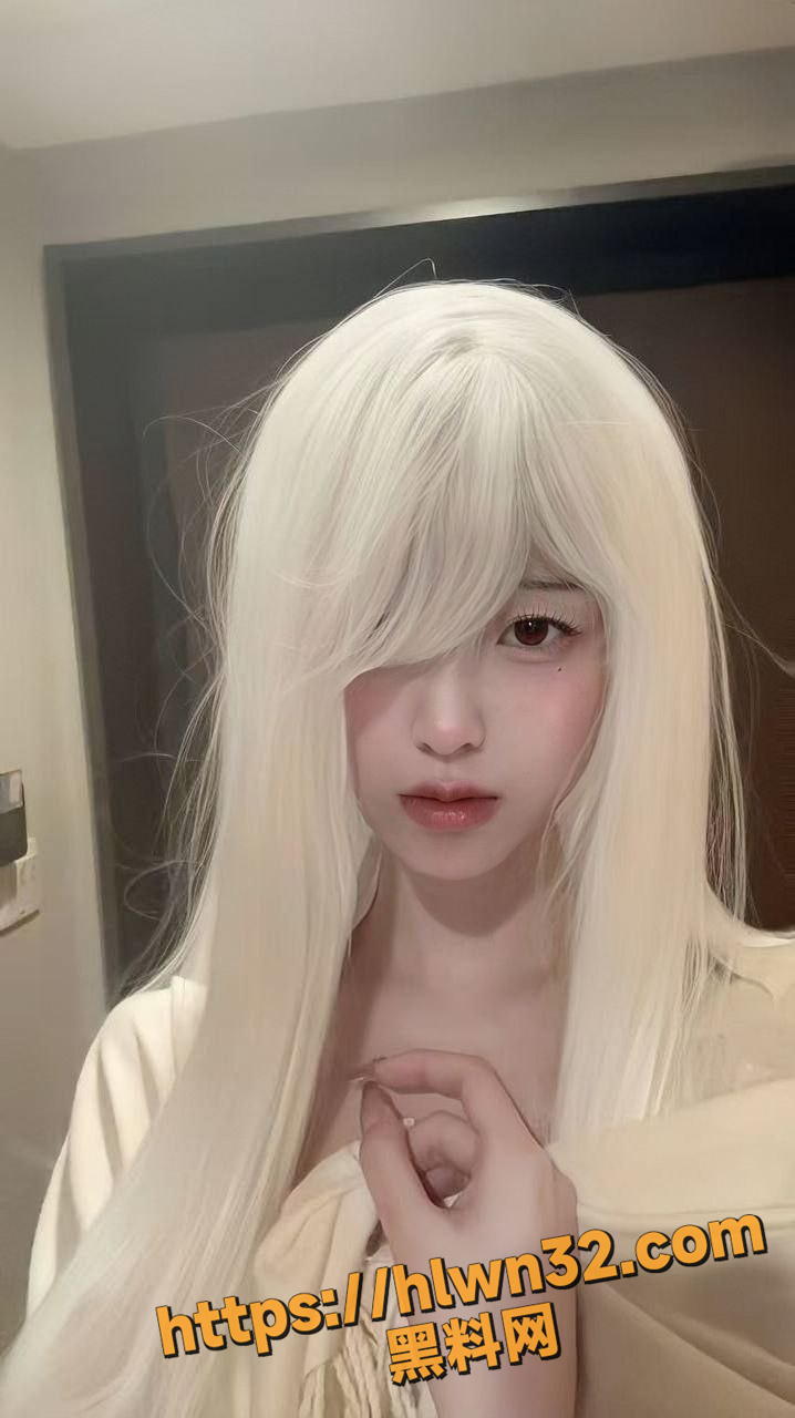 718X1280