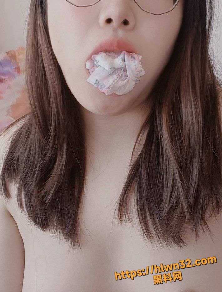 710X936