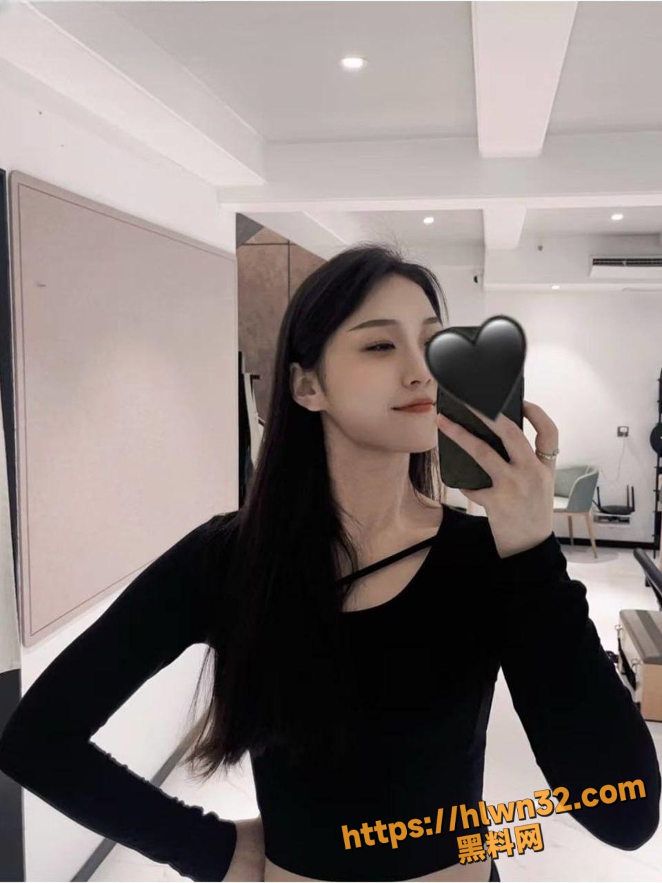 960X1280