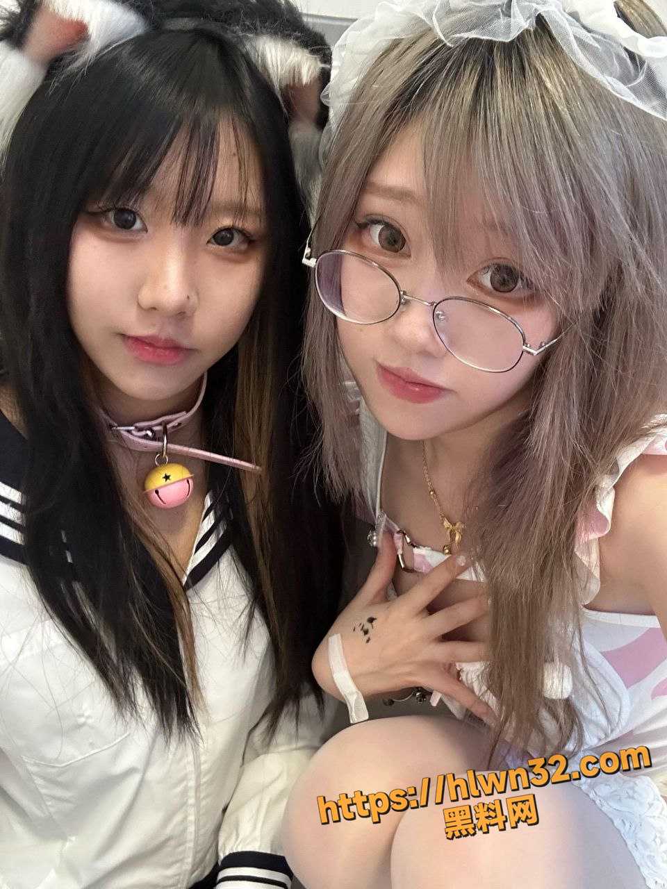 960X1280
