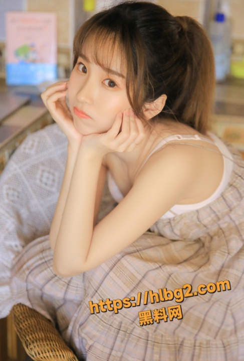 487X719