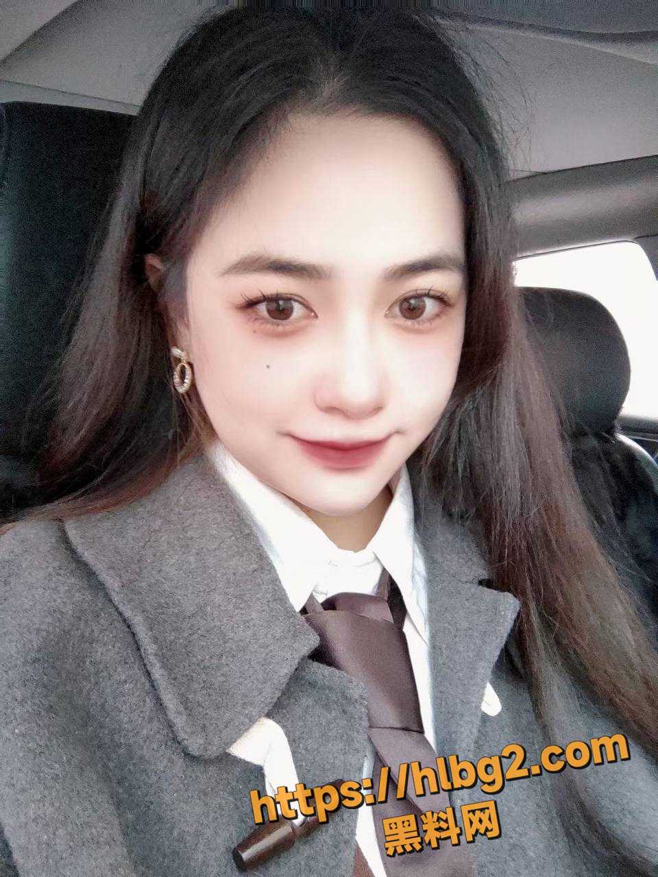 960X1280