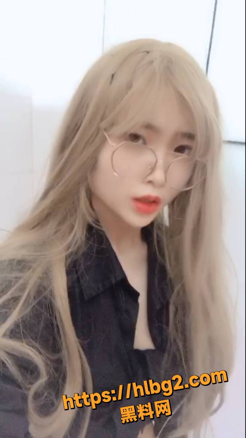 800X1423