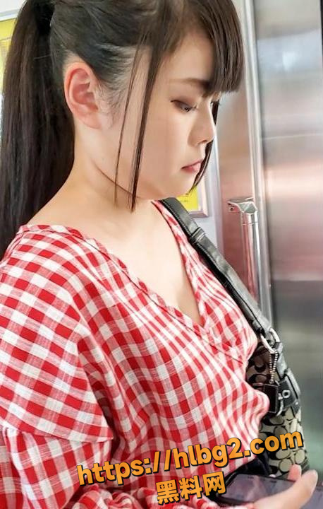 458X720