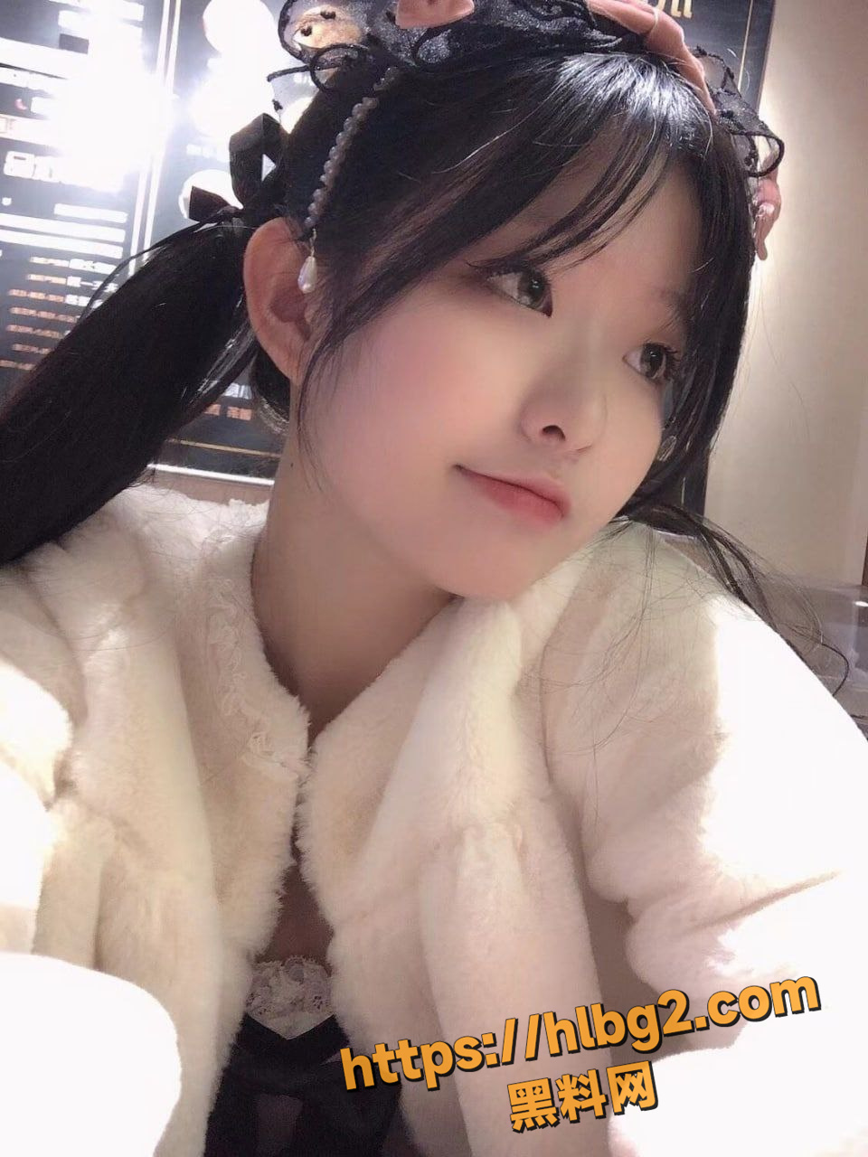960X1280