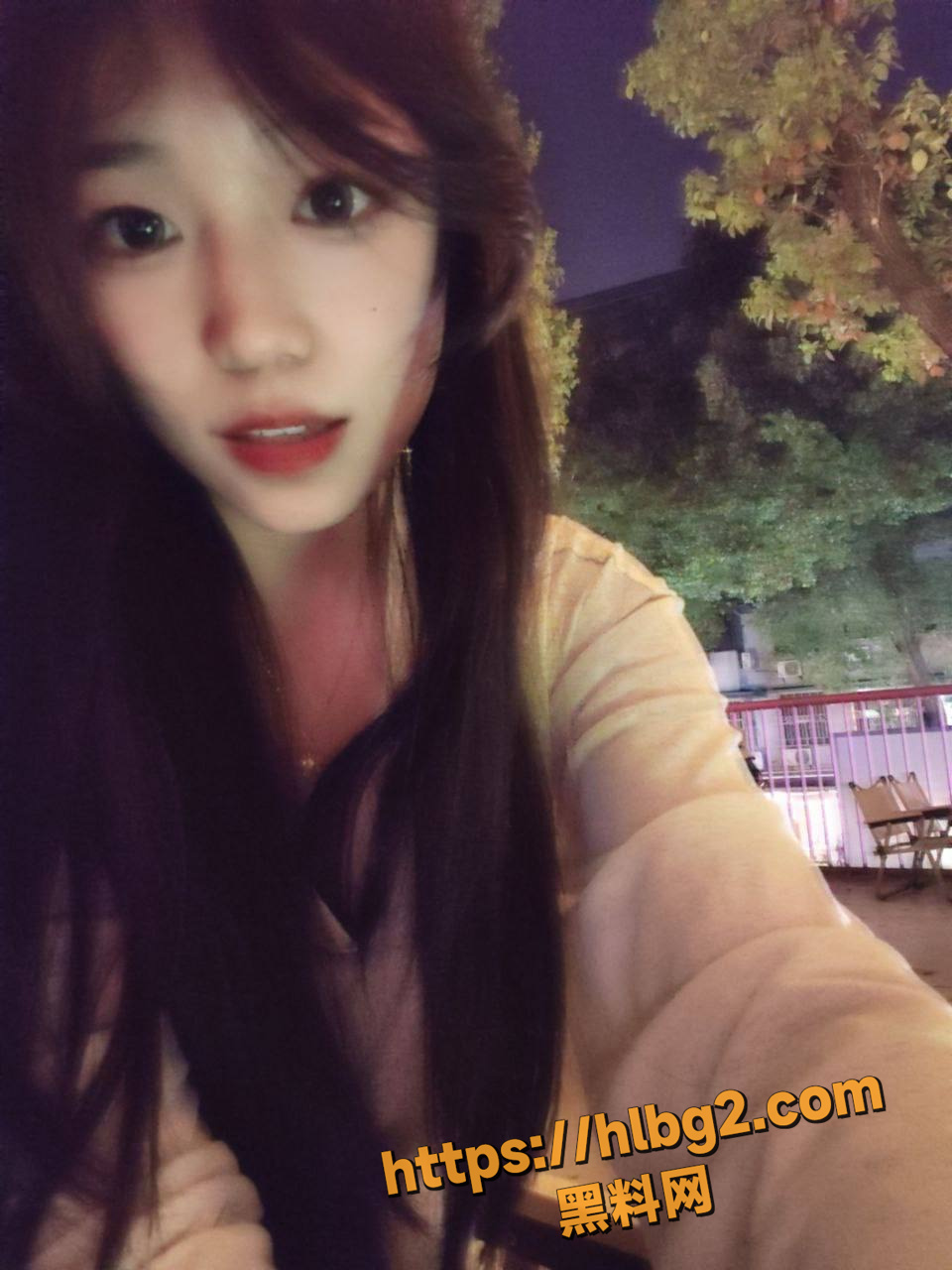 960X1280