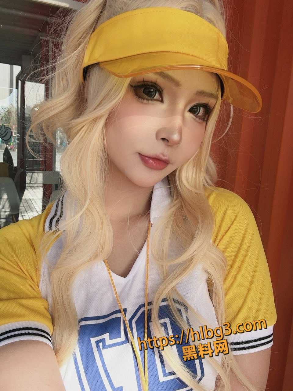 960X1280