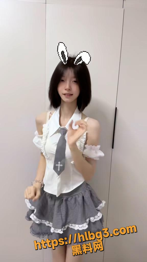 576X1024