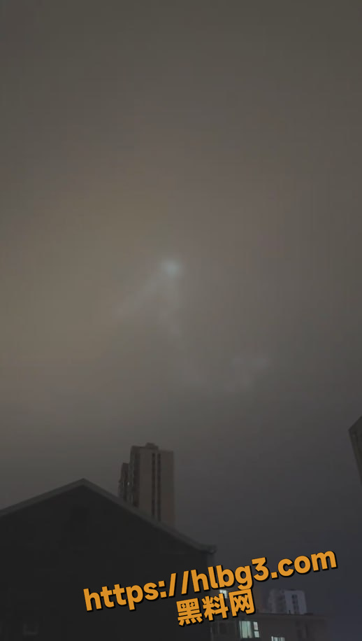 518X916