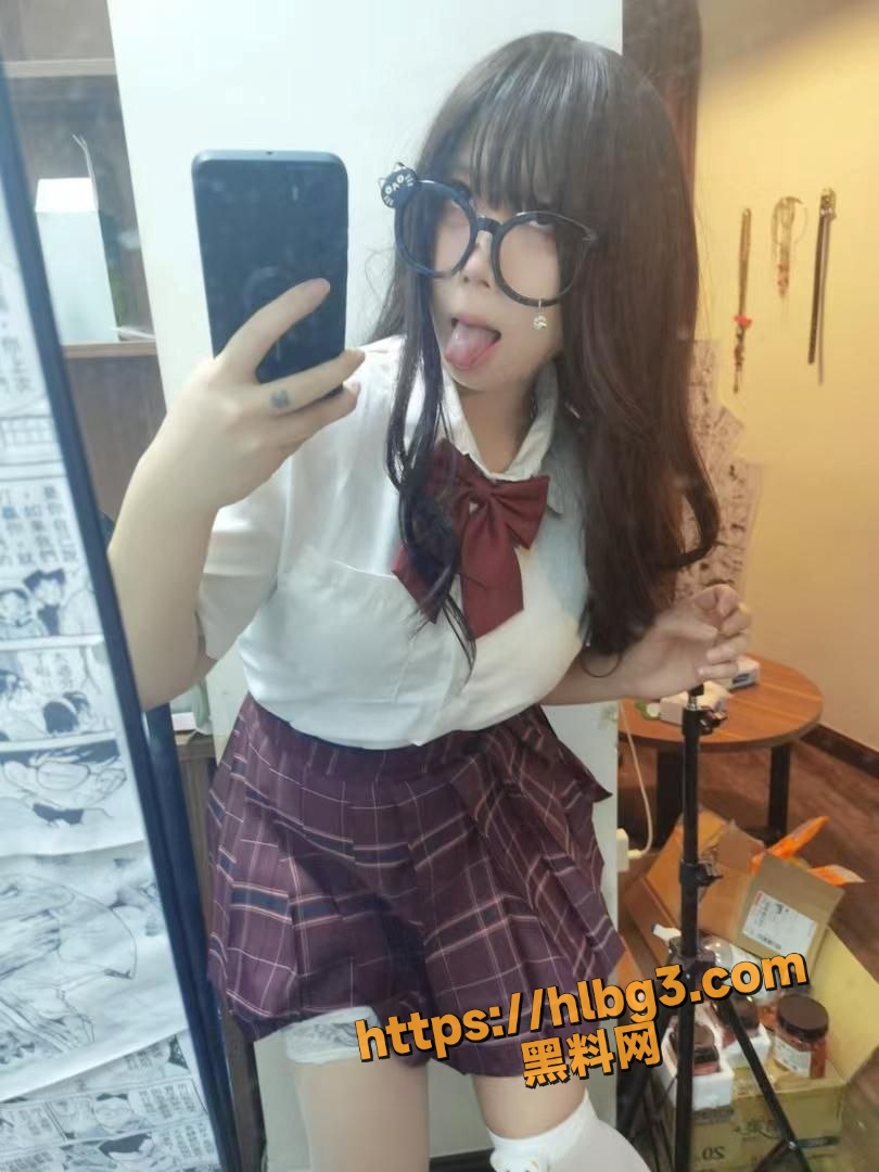 810X1080