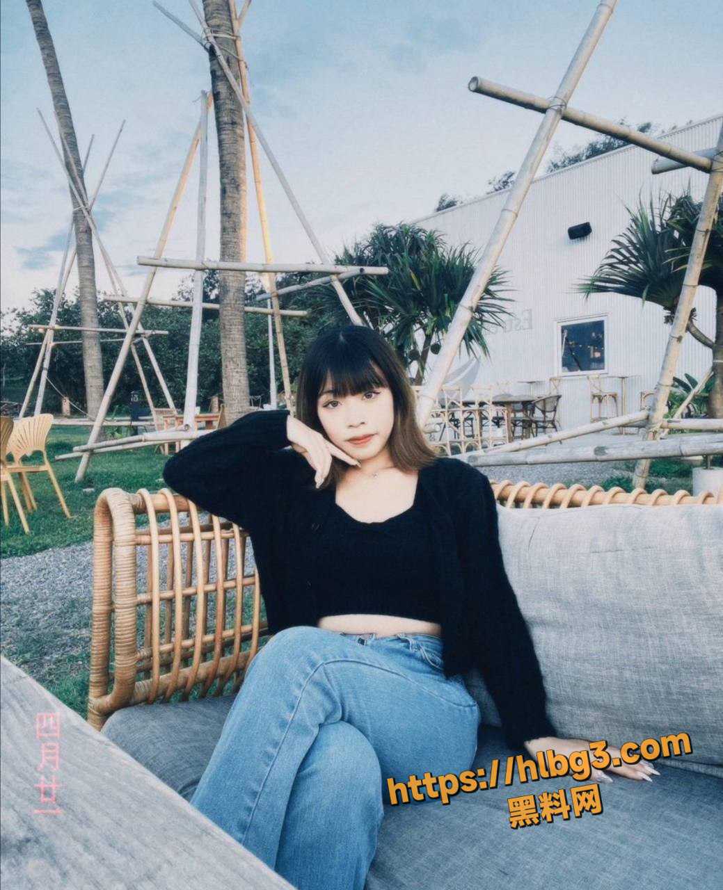 1039X1280