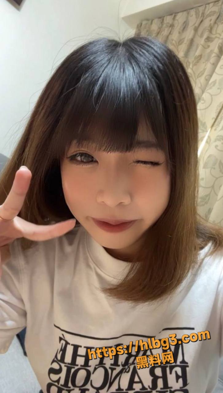 726X1280