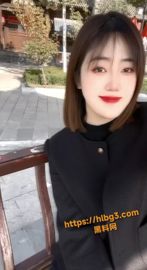 495X907