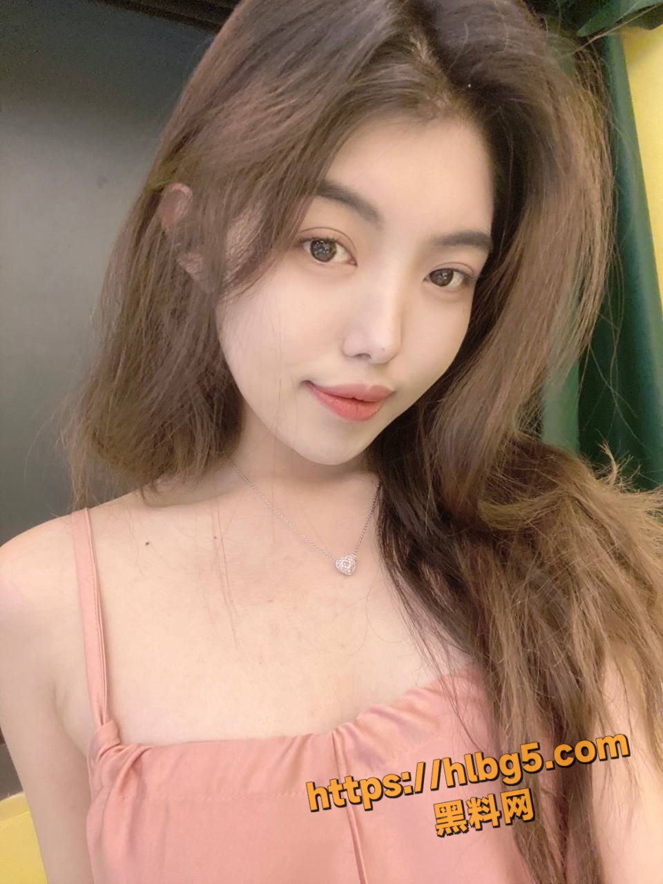 960X1280