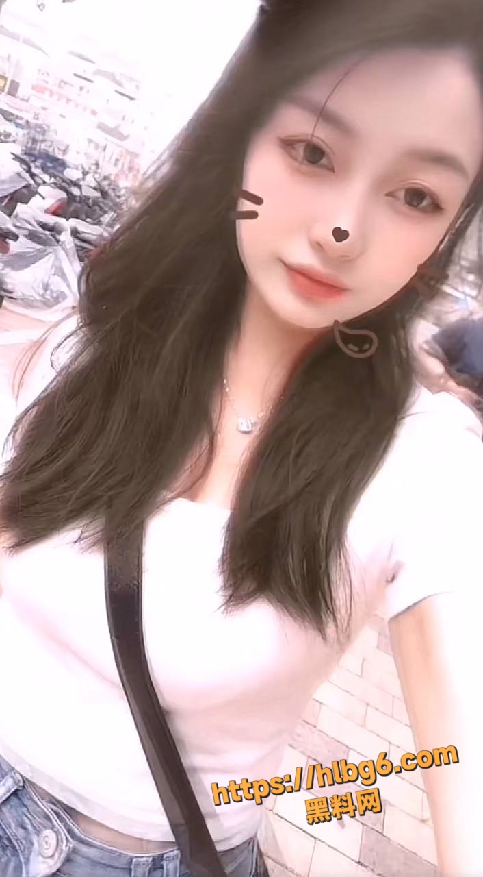 706X1280