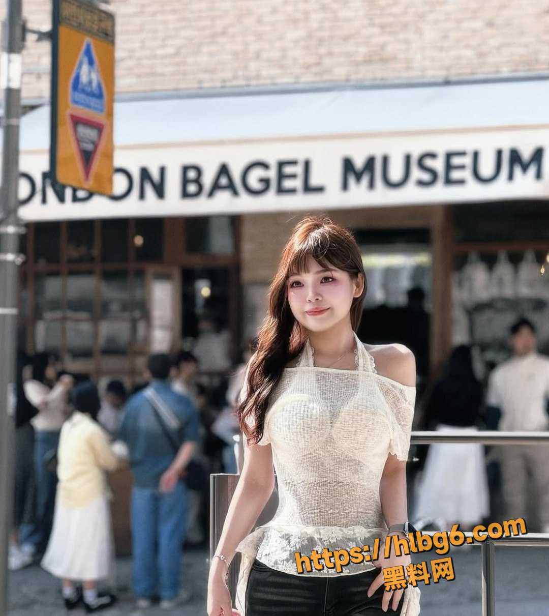 1080X1211