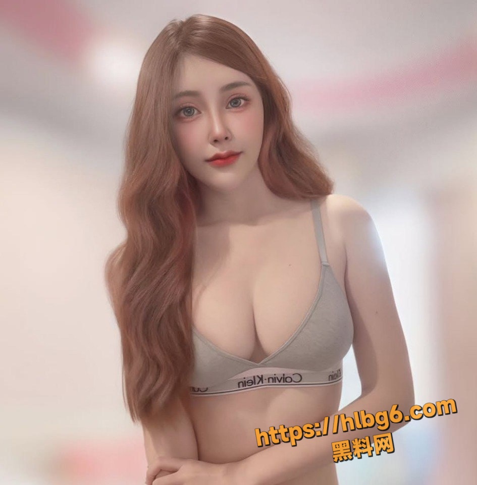 945X961