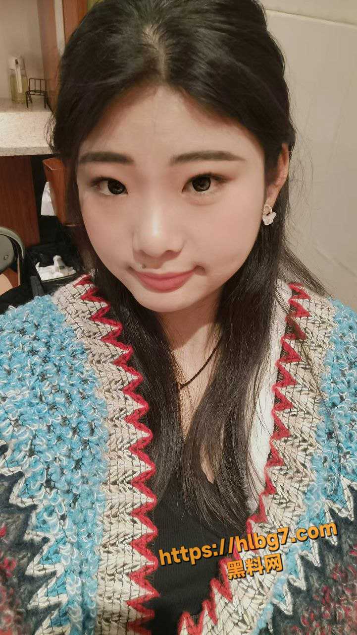721X1280