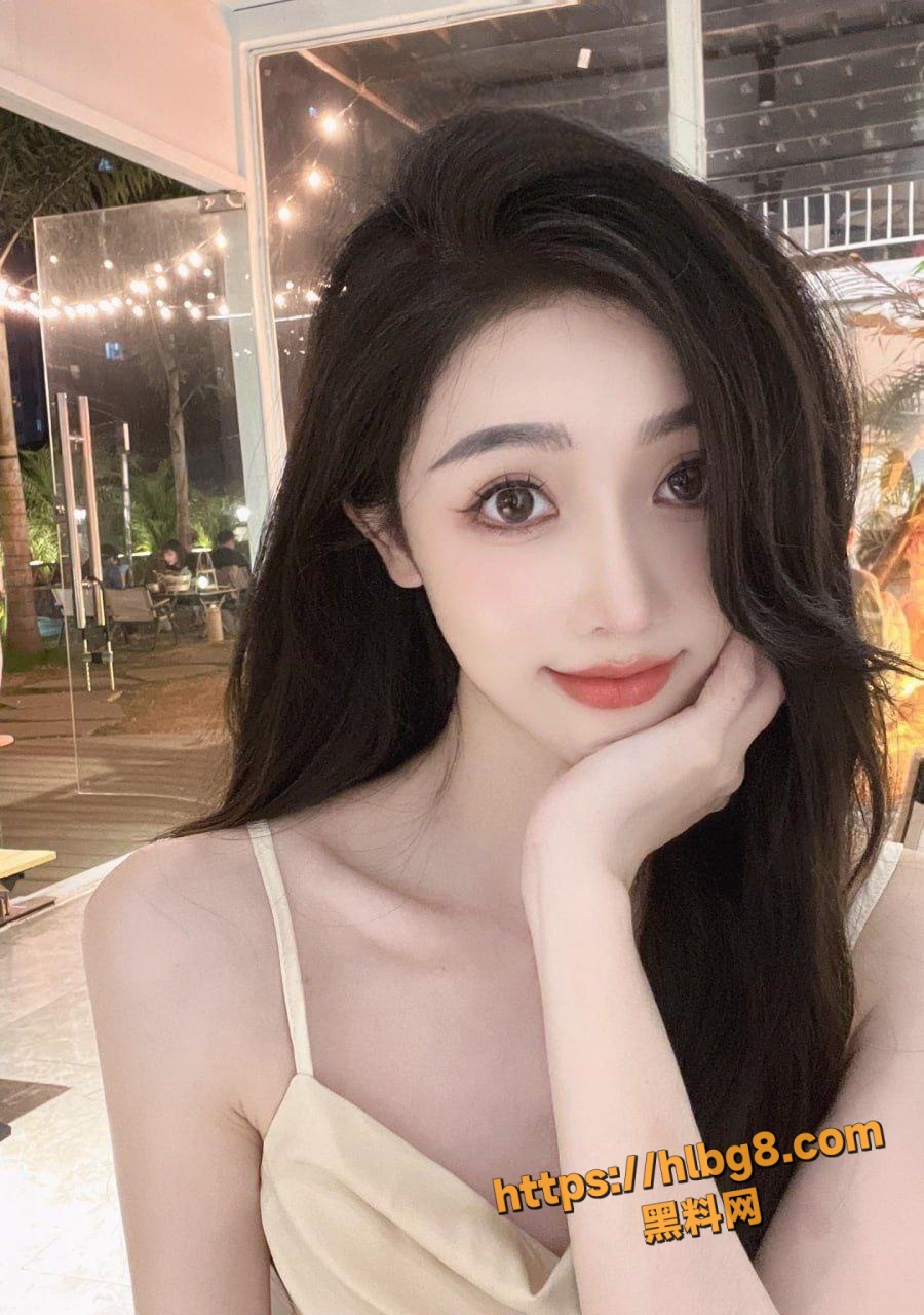 900X1280