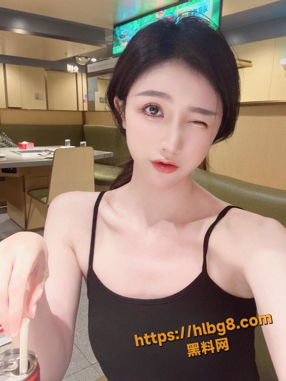960X1280