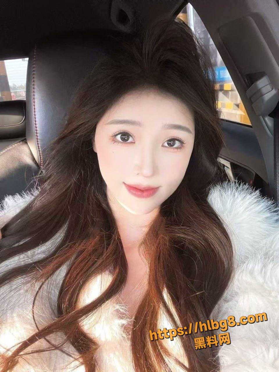960X1280